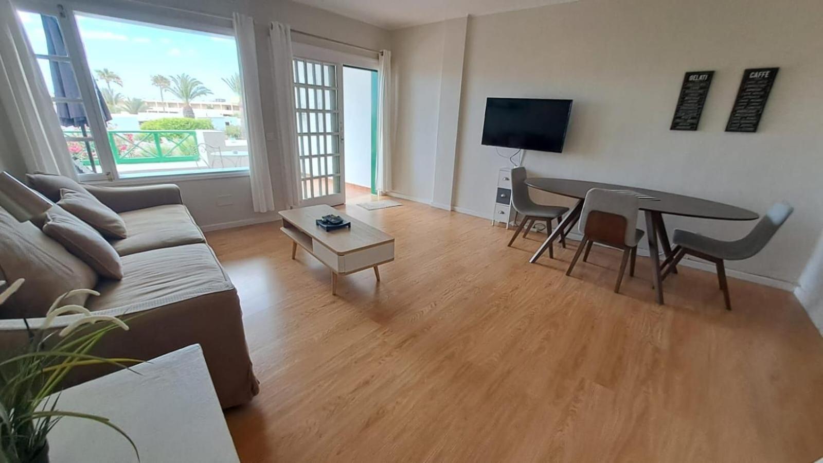 Precioso apartamento en Playa Bastián Costa Teguise Esterno foto
